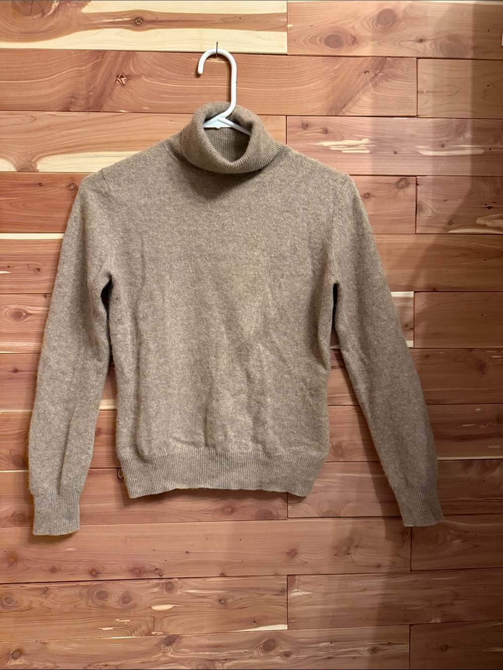 Apt. 9 Camel Turtleneck Sweater -100% cashmere